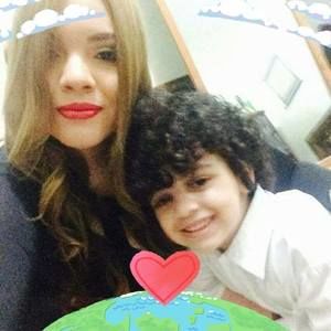 Meet your Posher, Faride del carmen